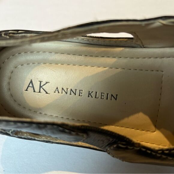 Anne Klein AK Black Slip On Sandal Loafers Round Toe Size 7M Flats - Picture 7 of 9